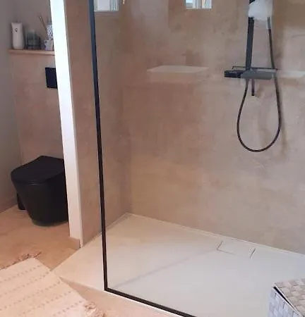 La Bergeronnette 3* Doudelainville